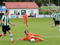 004 2016 Genemuiden HHC Hardenberg  02-07-2016: Voetbal: SC Genemuiden v HHC Hardenberg: Genemuiden/Rik van Dalfsen (l) of Genemuiden, Zarbaf Hamid (r) of HHC Hardenberg/